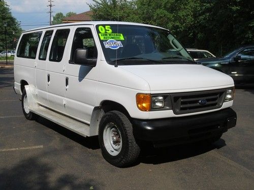 2005 ford e-250 passenger van 1-owner 10 passenger van 50k miles clean must see