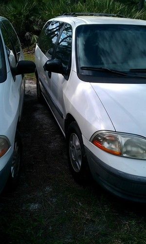 1999 ford windstar lx 3-door 3.8l guaranteed not a flood vehicle!