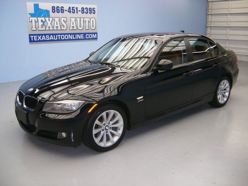 We finance!!!  2011 bmw 328xi xdrive roof heated leather xenon 1 own texas auto