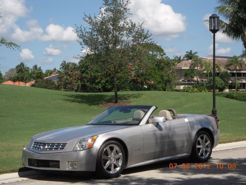 2004 cadillac xlr yes! only 6500 miles! one owner! not a misprint! **l@@k**