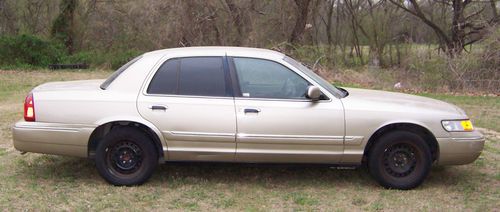 1999 mercury grand marquis - no reserve - runs and drives great - 4.6 v/8