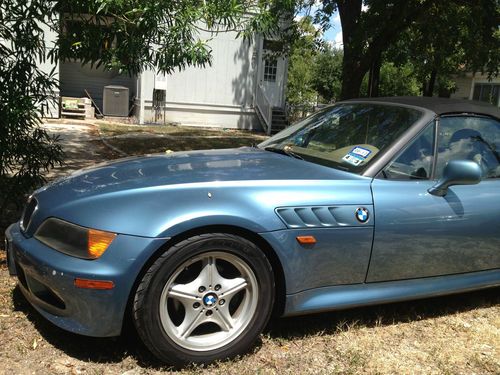 Find used 1996 BMW Z3 Roadster Convertible 2-Door 1.9L in ... Find used 1996 BMW Z3 Roadster Convertible 2-Door 1.9L in ...