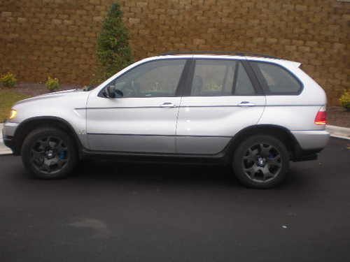 2001 custom bmw x5 4.4i "sport package" "tow package"