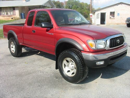 01 toyota tacoma sr5 4wd ext cab 4 cyl 5 speed clean truck 120k