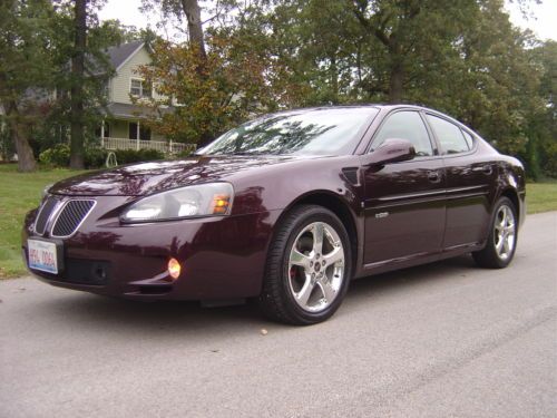 2006 pontiac grand prix gxp sedan 4-door 5.3l