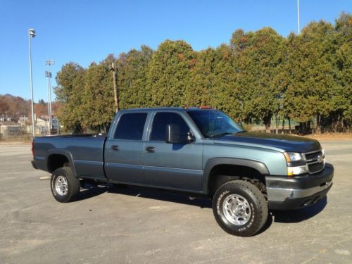 Lt - crew cab - fully loaded - classic - 6.6l duramax turbo diesel - no reserve