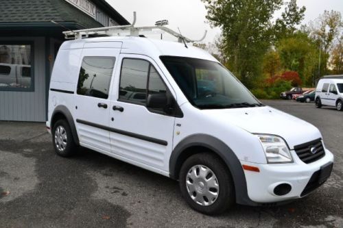 Xlt cargo van 4 cyl gas saver automatic rear door glass roof rack ready to