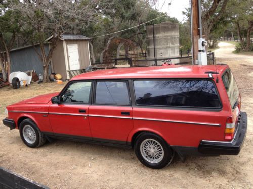 1993 volvo 240 base wagon 4-door 2.3l