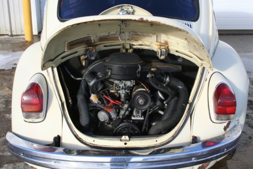 1971 VW Super Beetle 4 Speed 14,127 miles on Odometer, image 6