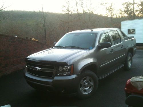 2007 chevrolet avalanche ls crew cab pickup 4-door 5.3l