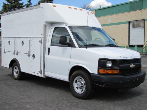 Chevrolet express 3500 cutaway utility body truck! utility boxes, roof racks!!!