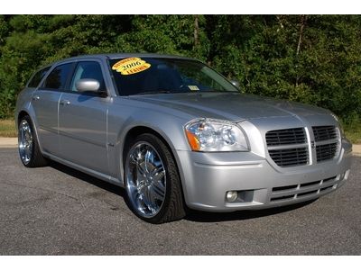 2006 dodge magnum wagon r/t rwd 5.7 hemi silver brand new tire &amp; 22" rims