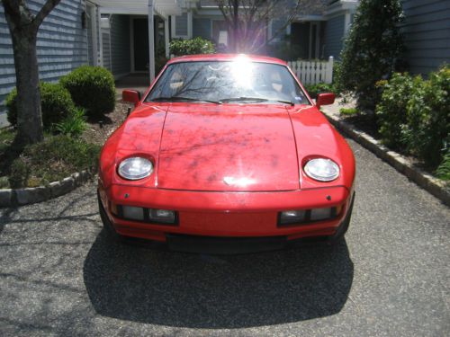 1982 porsche 928 base coupe 2-door 4.5l,red,excellent body and mech,auto