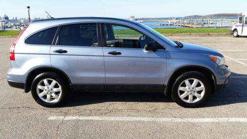 2011 honda cr-v se - 29,500 miles - awd - 1 owner - great condition