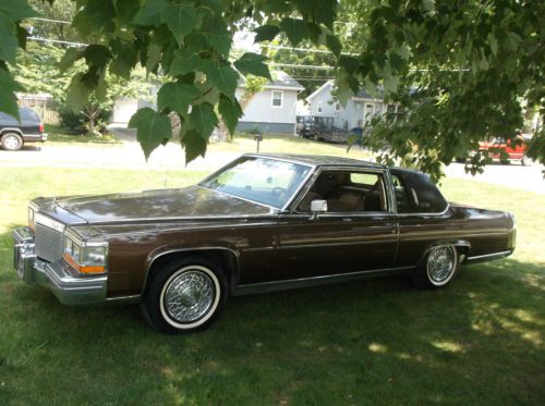 1981 cadillac fleetwood brougham d&#039;elegance coupe 2-door 5.7l