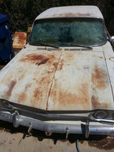 Matching numbers 1961 corvair monza - project car