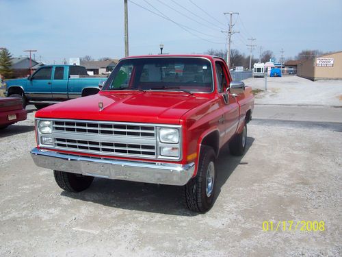 Super clean chevrolet custom 4x4