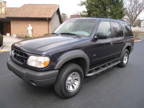 2001 ford explorer xls 4wd low miles extremely clean no reserve auction
