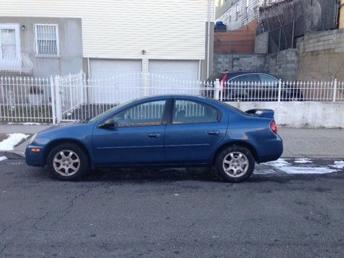 2003 dodge neon sxt sedan 4-door 2.0l