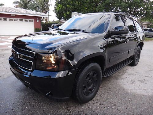 2010 chevrolet tahoe blacked out!! dvd players show truck mint fl suv hot truck!