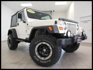 98 jeep wrangler 4.0l, 3.5 inch lift, new tires, new rims, new soft top, nice!