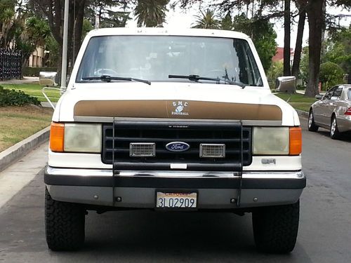 1987 ford f250 xl. one owner!!! 2839miles (not actual)