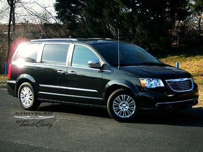 2012 chrysler town &amp; country limited 3.6l