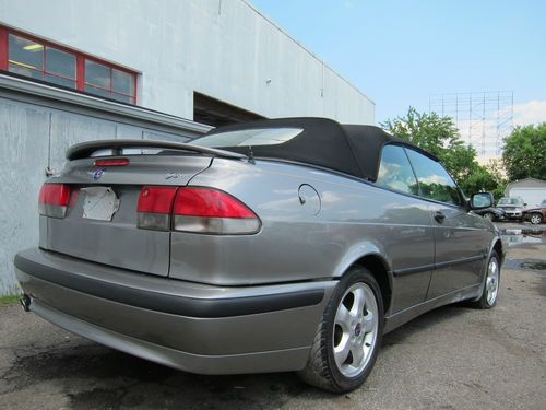 Saab 9 3 2001 rare 5-speed manual convertible with easy damage salvage