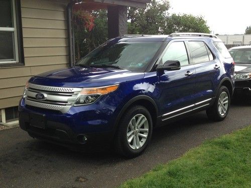 2013 ford explorer xlt sport utility 4-door 3.5l, 3k mi, 4wd, loaded