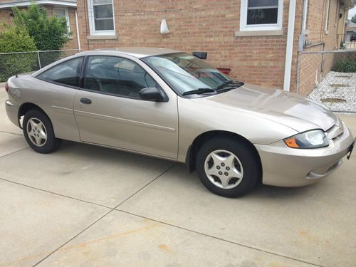 Sell Used 2005 Chevrolet Cavalier Base Coupe 2 Door 2 2l In