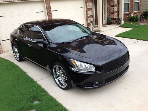 Sell Used Customized 2009 Nissan Maxima New Condition Xtremely