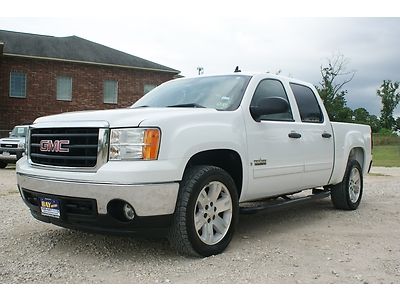 Texas edition 2wd automatic 20 inch alloys bedliner 5.3 liter crew cab