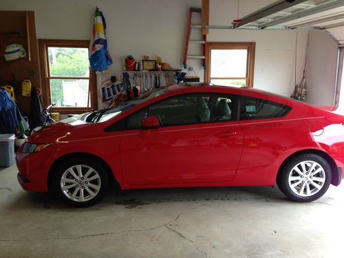 2012 honda civic  exl red one owner  l@@k