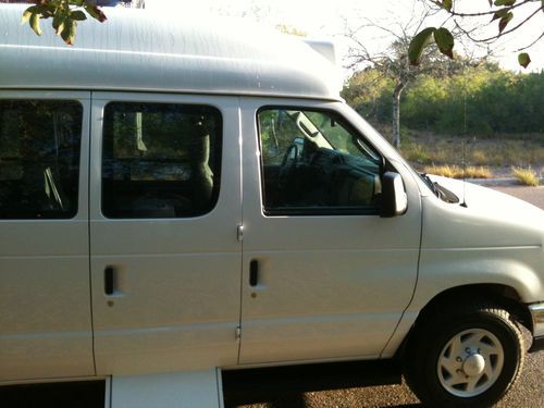 12 Passenger Van For Sale >> Sell used Hi Top 12 Passenger van Ford E-250 back up ... 12 Passenger Van For Sale >> Sell used Hi Top 12 Passenger van Ford E-250 back up ...