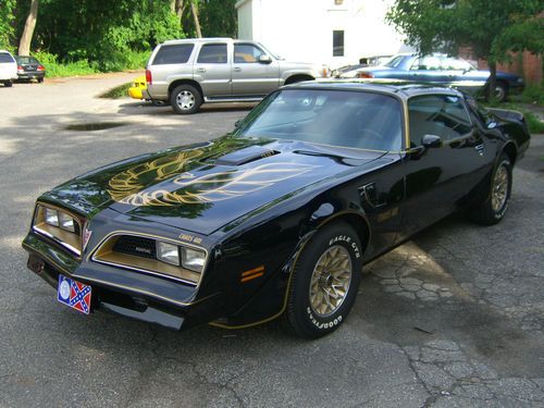 77 pontiac trans am "bandit" y82 special edition