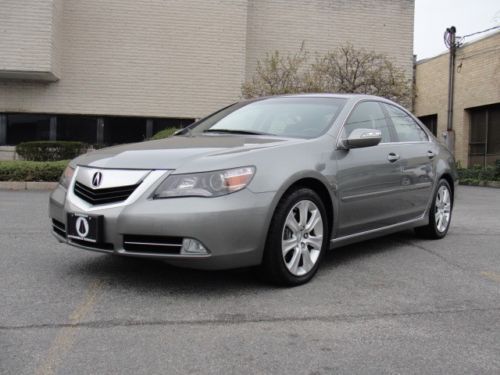 Beautiful 2010 acura rl sh-awd, loaded with options, serviced