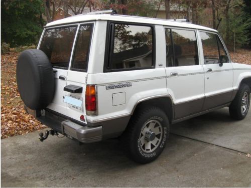 1991 isuzu trooper ls sport utility 4-door 2.8l v-6 4 wheel drive