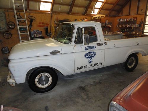 1963 ford unibody, v8, automatic, solid old truck!