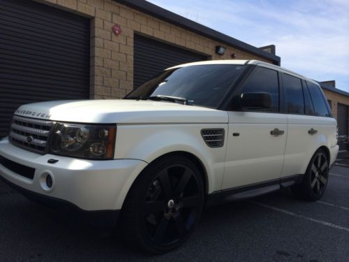 2009 land rover range rover sport supercharged | matte white pearl wrap/ tan