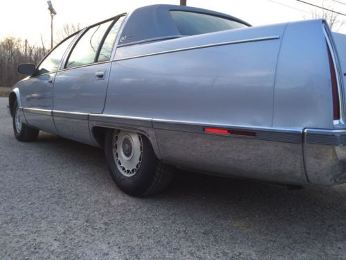 1995 Cadillac Fleetwood >> Sell used 1995 Cadillac Fleetwood Brougham 134K Miles LT1 93 94 95 96 NO RESERVE in Louisville ... 1995 Cadillac Fleetwood >> Sell used 1995 Cadillac Fleetwood Brougham 134K Miles LT1 93 94 95 96 NO RESERVE in Louisville ...