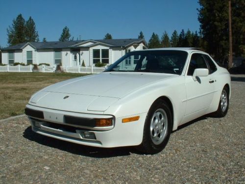 1988 porsche coupe 944 1 owner- low miles! moonroof- like new!!! all documents!