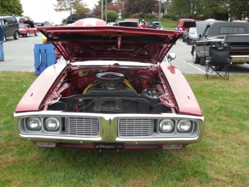 Sell used 1973 Dodge Charger 2 Door Coupe, Vinyl Roof . Metallic Red