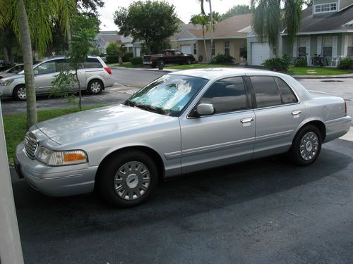 2003 ford crown victoria police intercepter p71