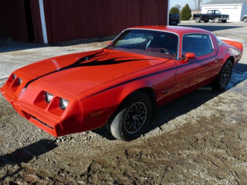 1979 pontiac firebird w/ 400 v8