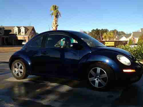 Sell used 2006 Volkswagen New Beetle 2.5L Manual Dark Blue ...