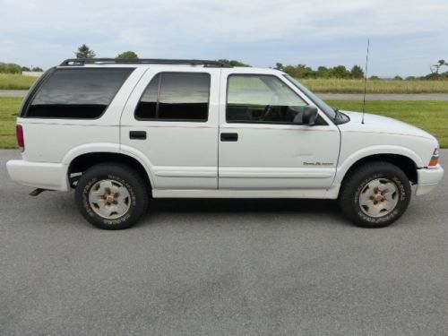 4wd, all records, 1 owner, low miles, mechanically solid, cold a/c