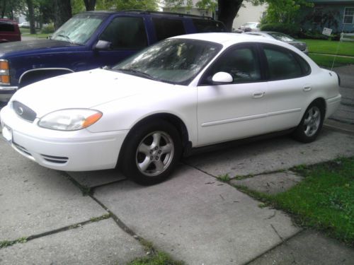 2004 ford taurus ses