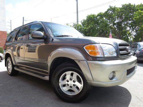 03 toyota sequoia sr5 1-owner carfax v8 rwd leather 3rd row clean