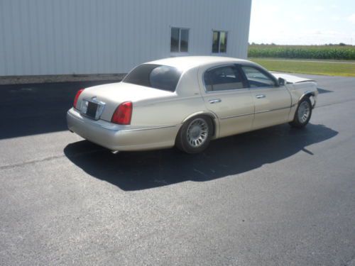Lincoln Town Car Cartier L Review Lincoln Town Car Cartier L Review