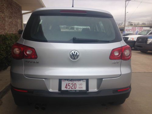 2011 Volkswagen Tiguan S Sport Utility 4-Door 2.0L, US $10,995.00, image 7